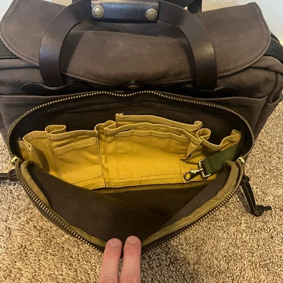 Vintage Filson Rugged Twill Padded Computer Bag Briefcase, Brown, Style 258, USA - Picture 3 of 6